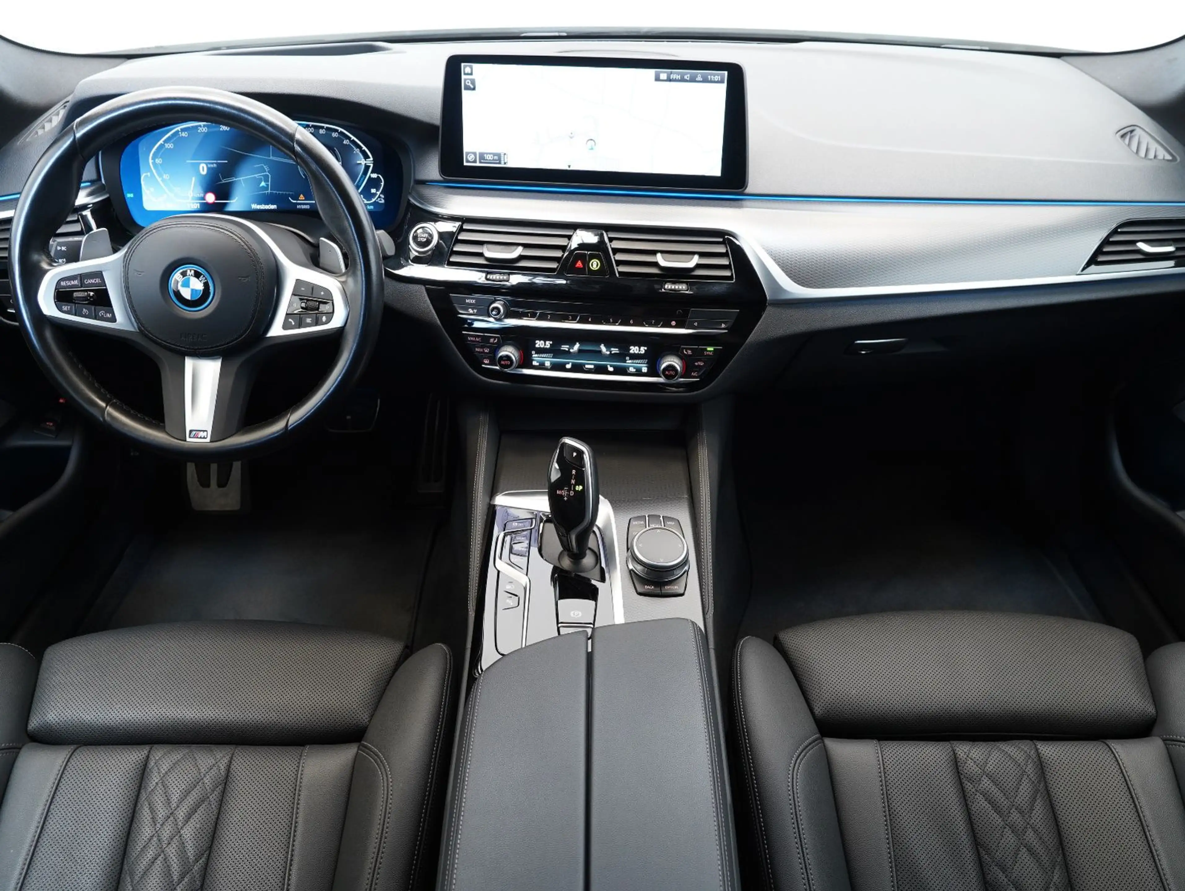 BMW 530 e Touring M Sport SHADOW/LASER/HEAD-UP — photo 8