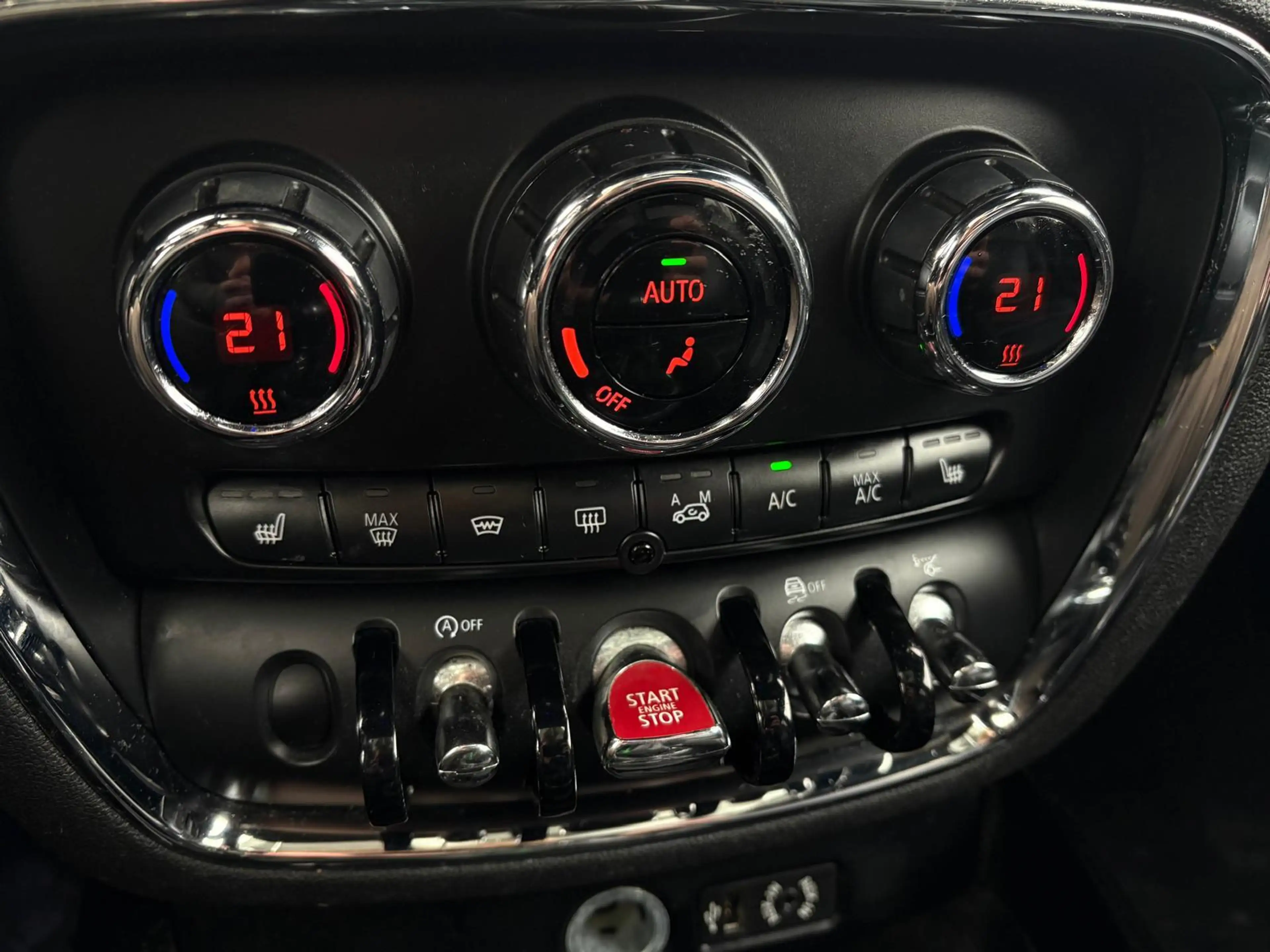 MINI Cooper Clubman Mini 1.5 Chili Serious Business | Panorama | Harme — photo 29