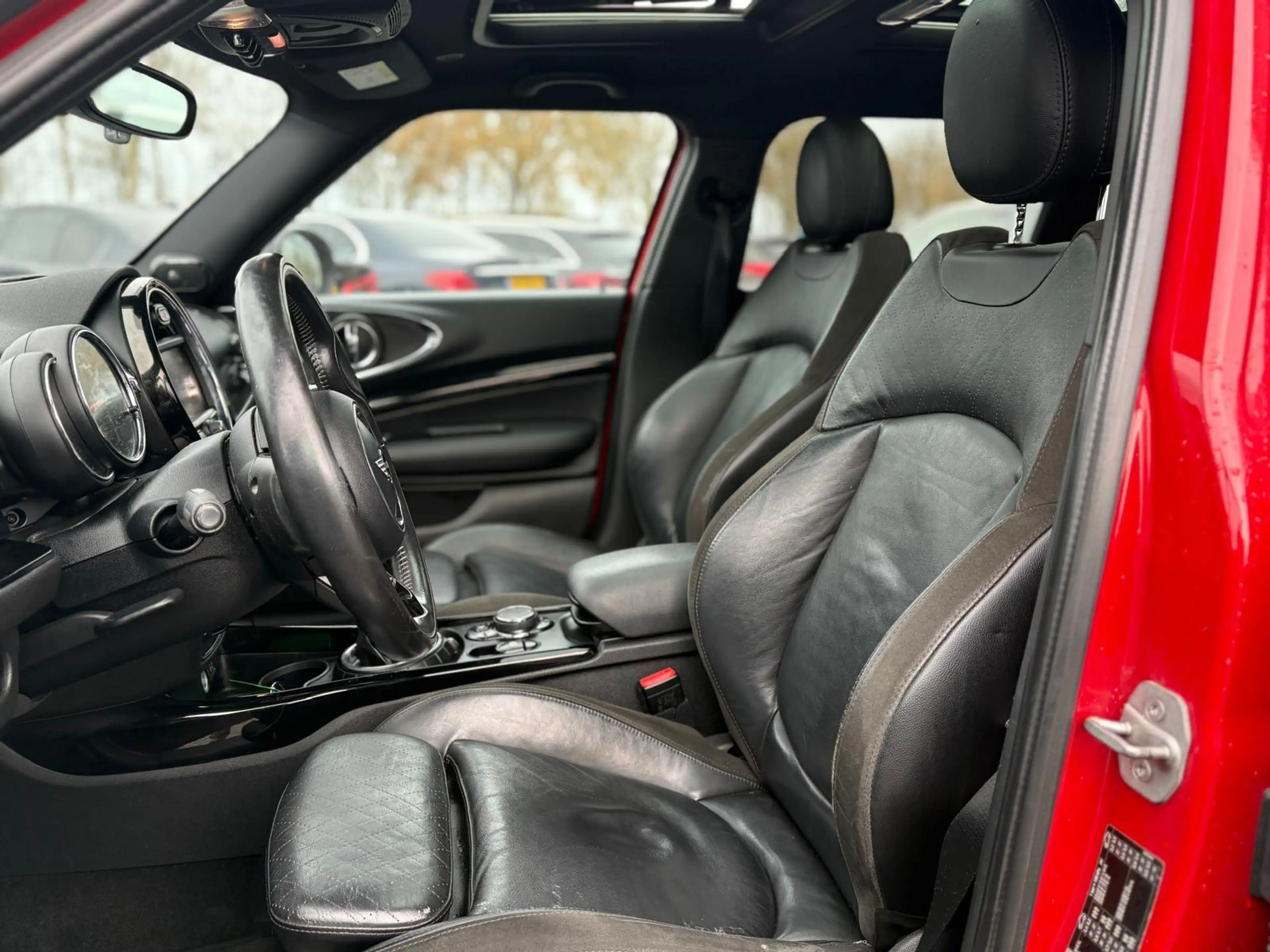 MINI Cooper Clubman Mini 1.5 Chili Serious Business | Panorama | Harme — photo 16
