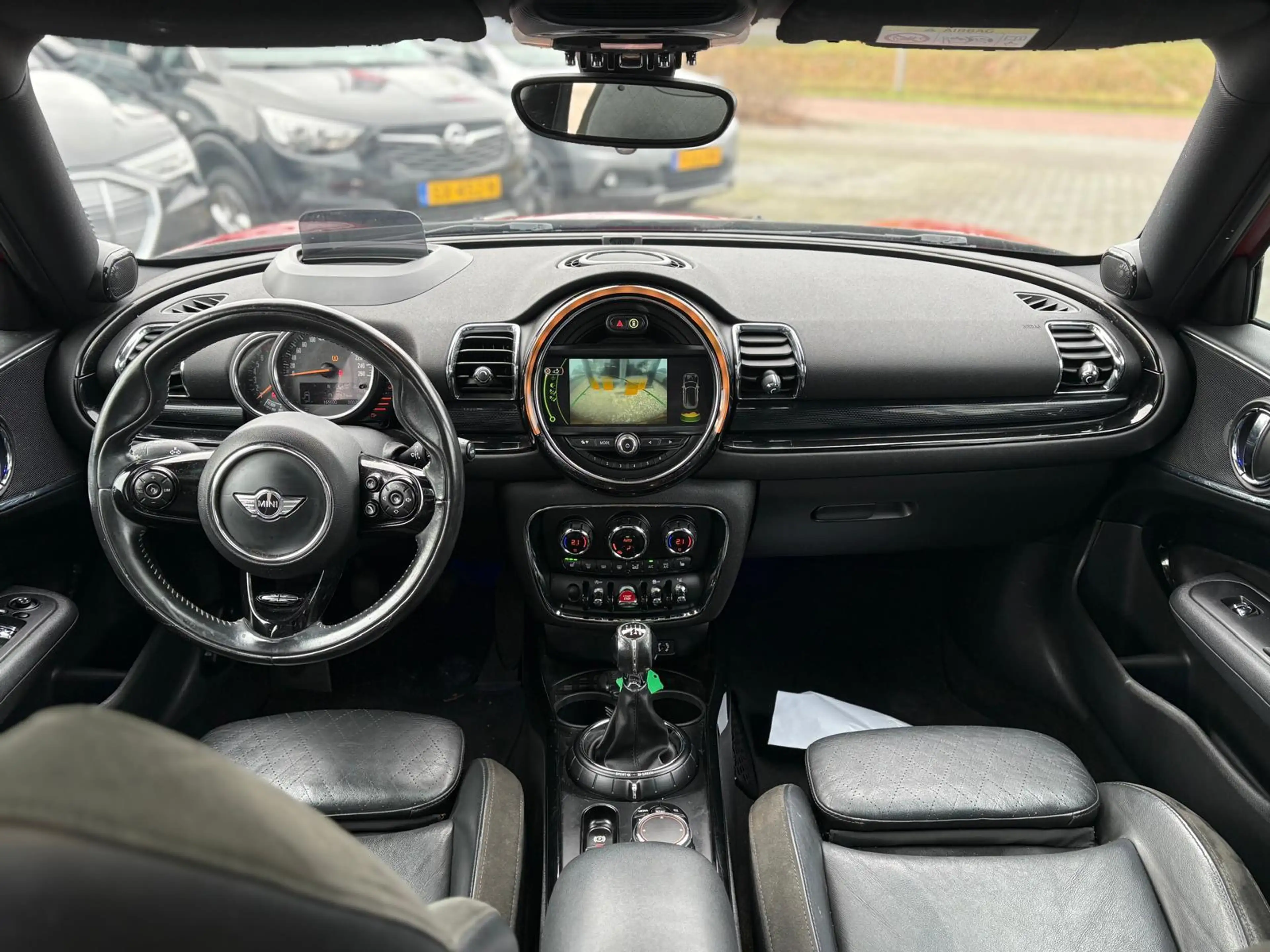 MINI Cooper Clubman Mini 1.5 Chili Serious Business | Panorama | Harme — photo 15