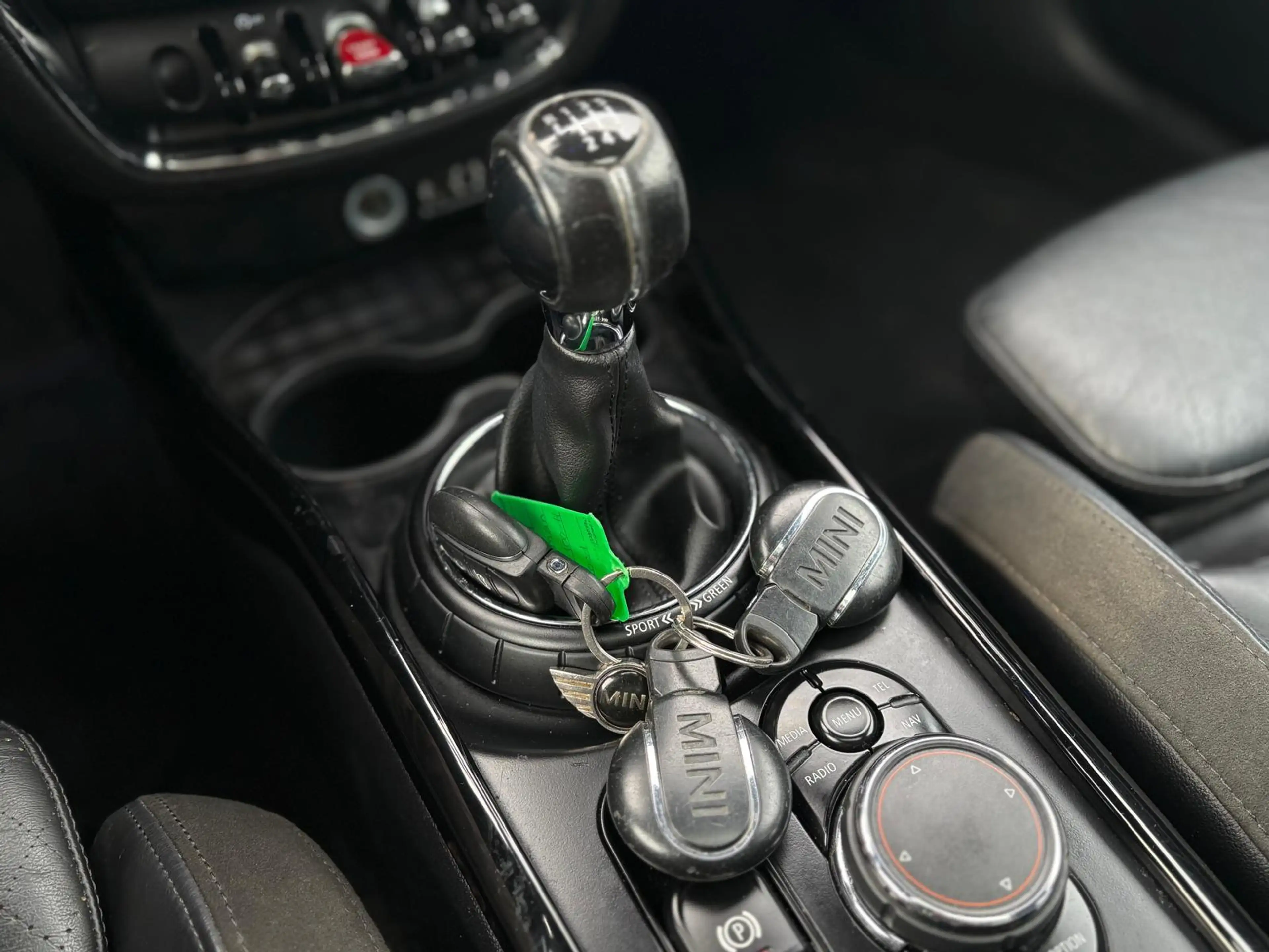 MINI Cooper Clubman Mini 1.5 Chili Serious Business | Panorama | Harme — photo 27