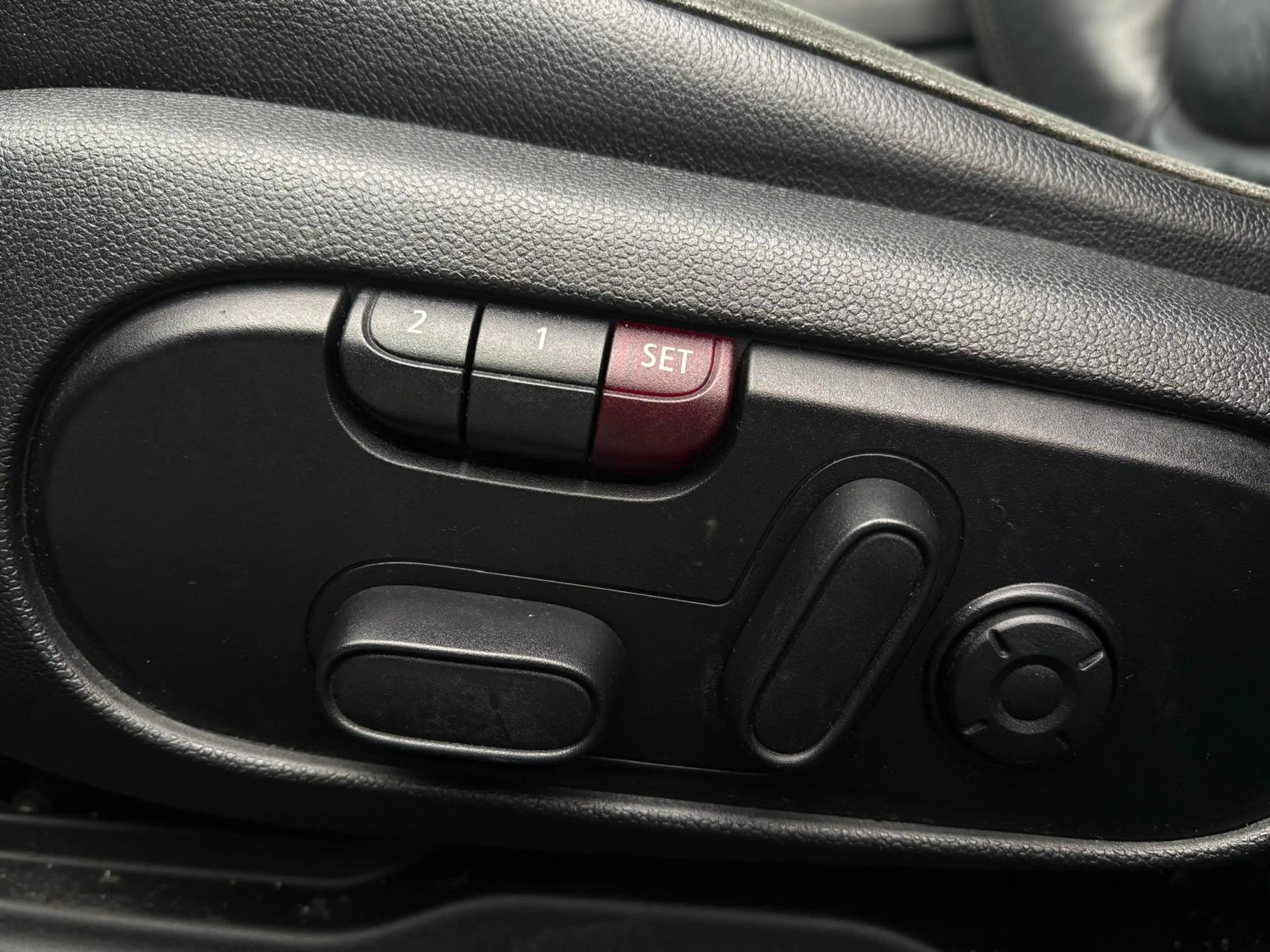 MINI Cooper Clubman Mini 1.5 Chili Serious Business | Panorama | Harme — photo 19