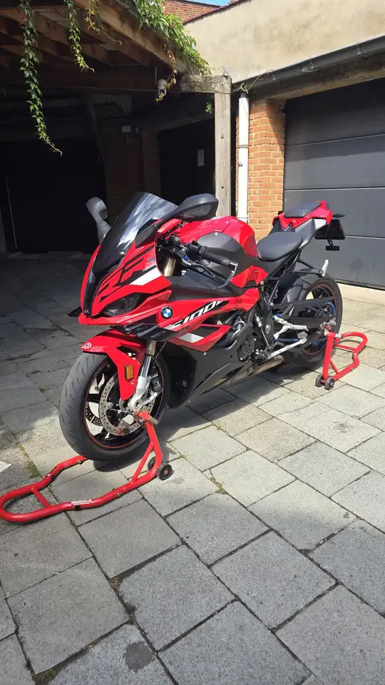 BMW S 1000 RR