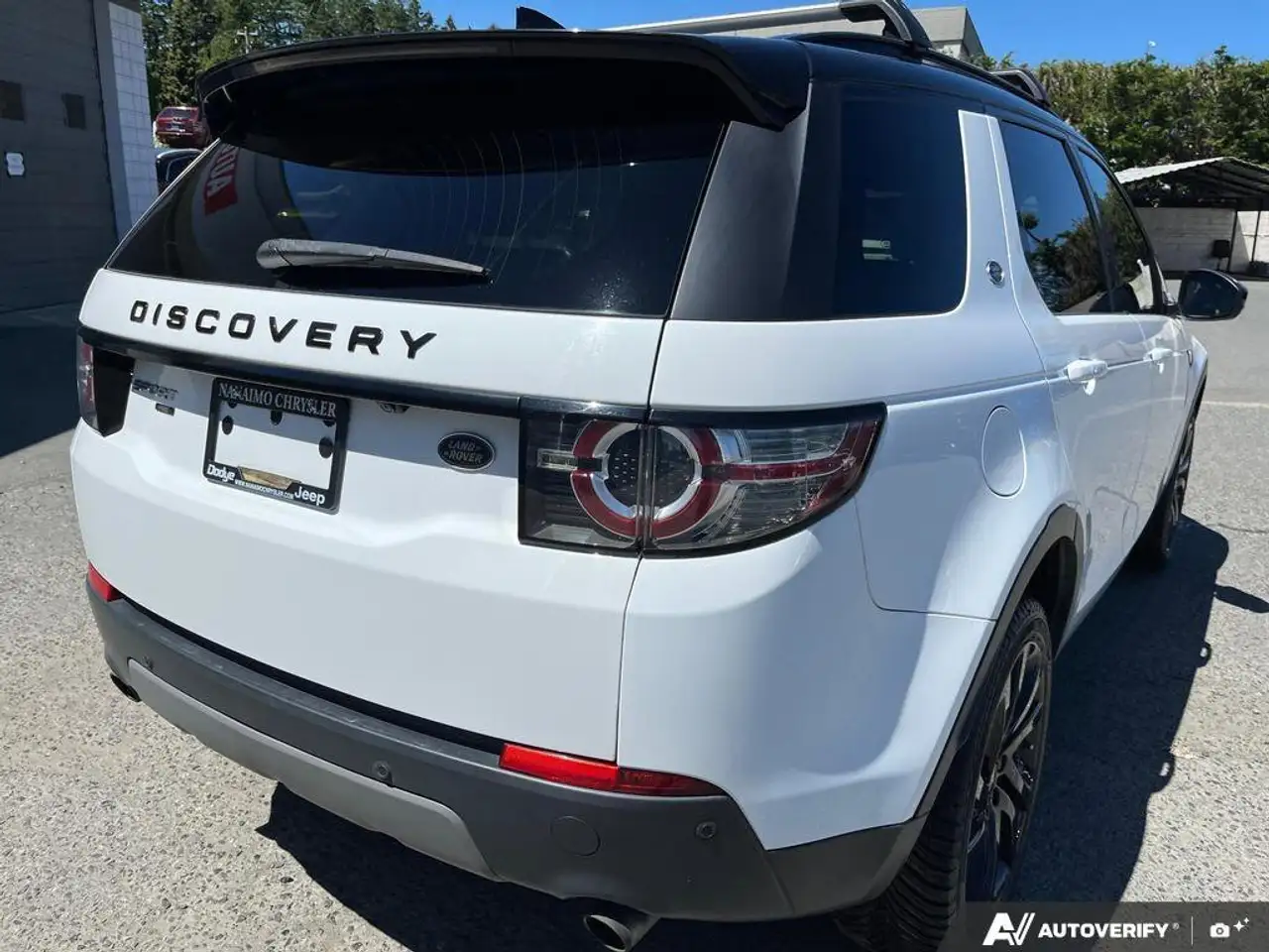 Land Rover Discovery Sport снимка Land Rover Discovery Sport