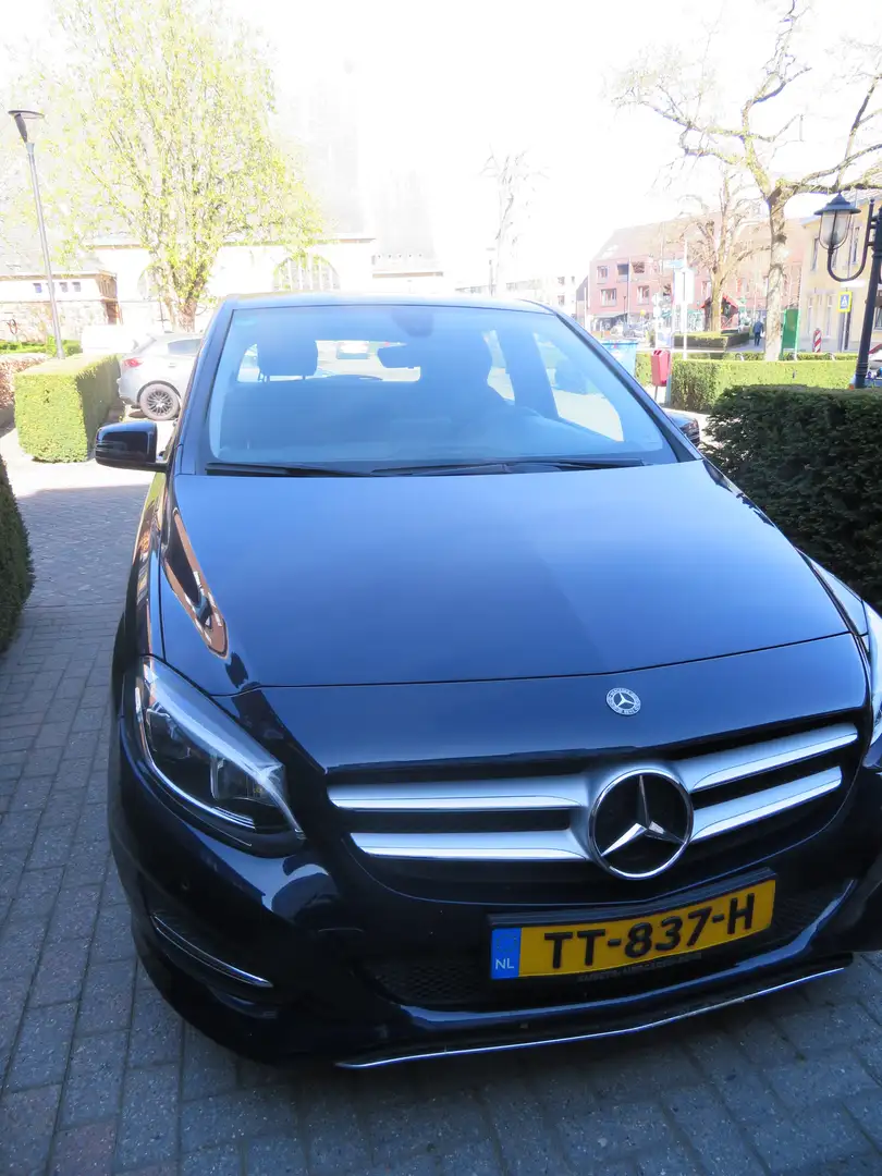 Mercedes-Benz B 180 Ambition Blauw - 1