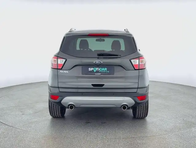 Ford Kuga view 4