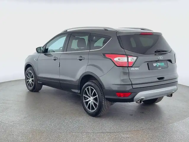 Ford Kuga view 5