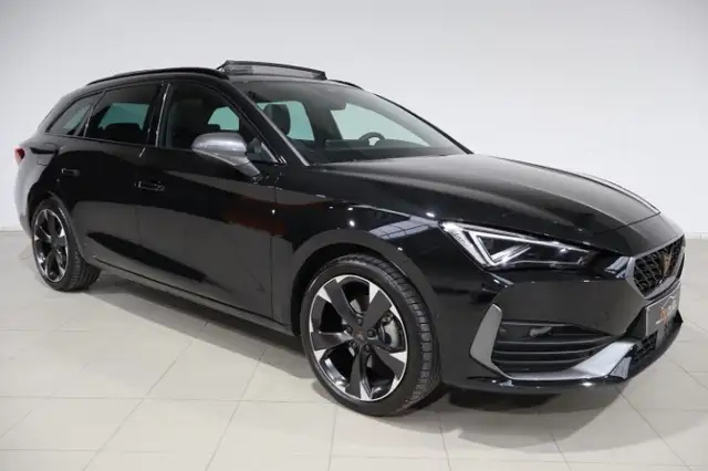 Cupra Leon view 2
