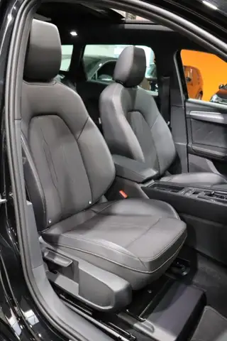 Cupra Leon view 11