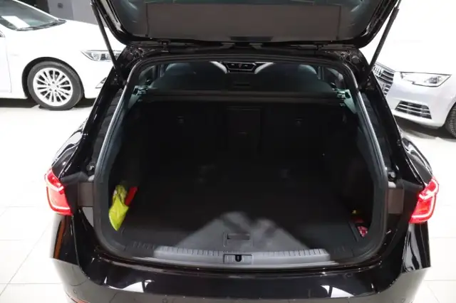 Cupra Leon view 10