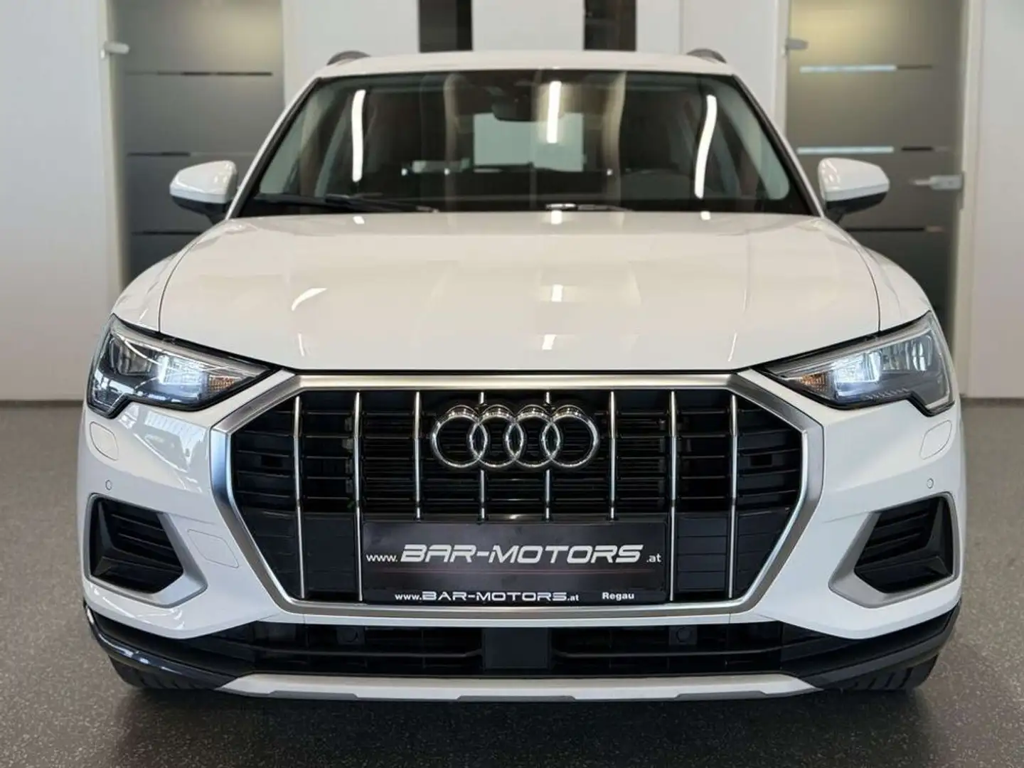 Audi Q3 35 TFSI advanced *VIRTUAL*SPORT*SHZ*PDC*CARPLAY Weiß - 2