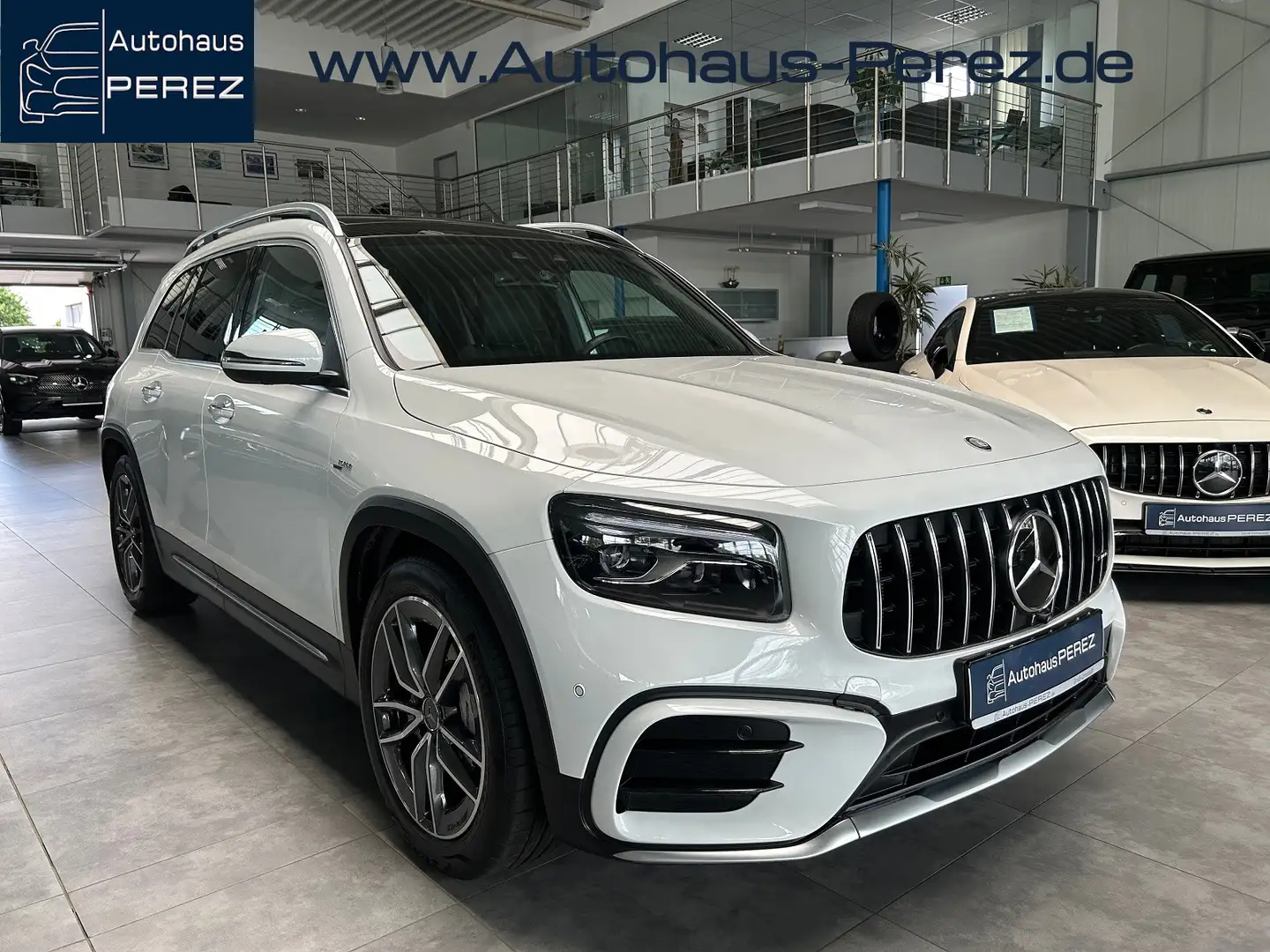 Mercedes-Benz GLB 35 AMG 4M NP: 85.710 Premium+ 3. SITZREIHE Blanc - 1