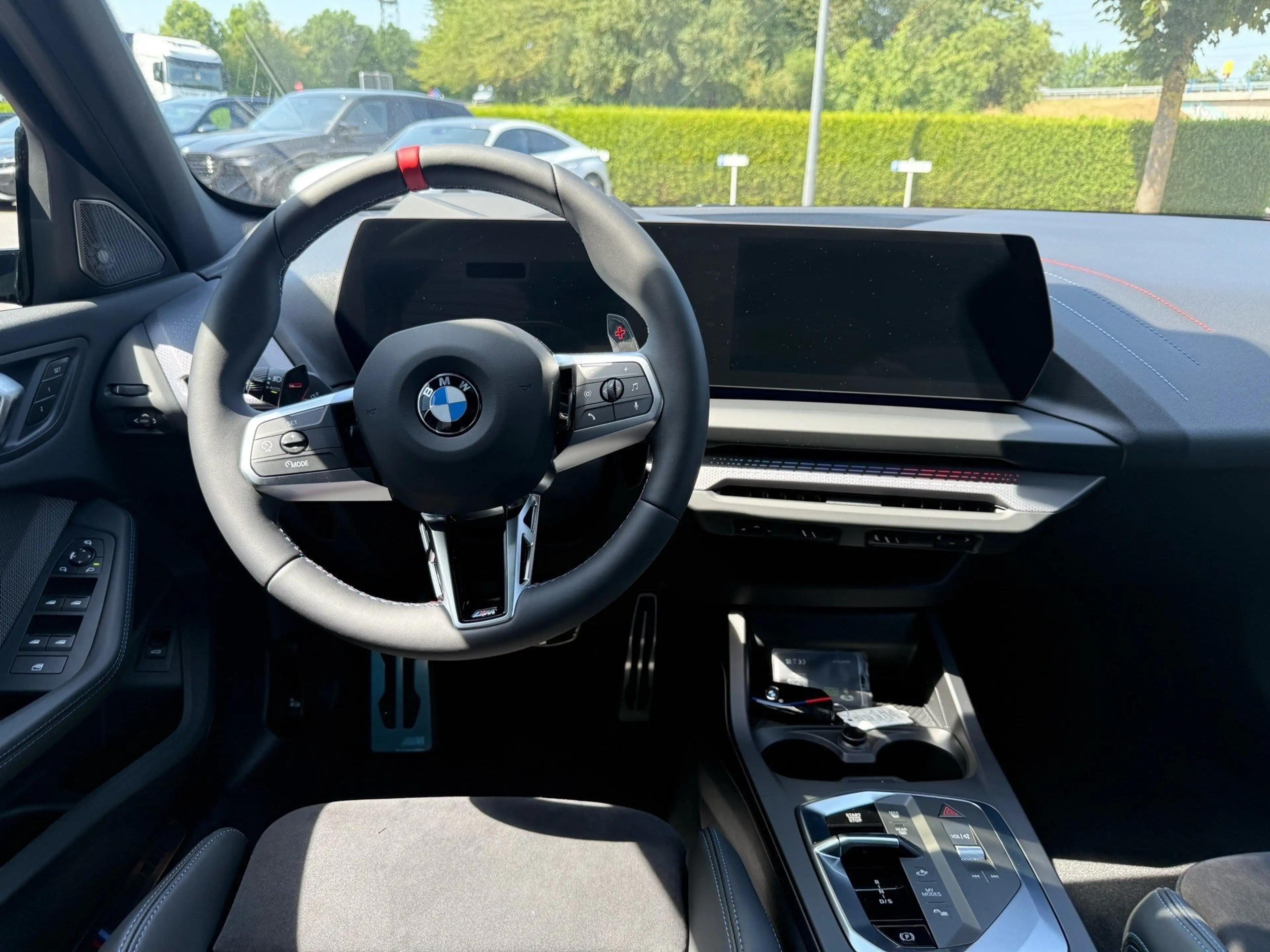 BMW 135 M135 xDrive M Sport Pro HeadUp PANO ACC 360° H/K — photo 7