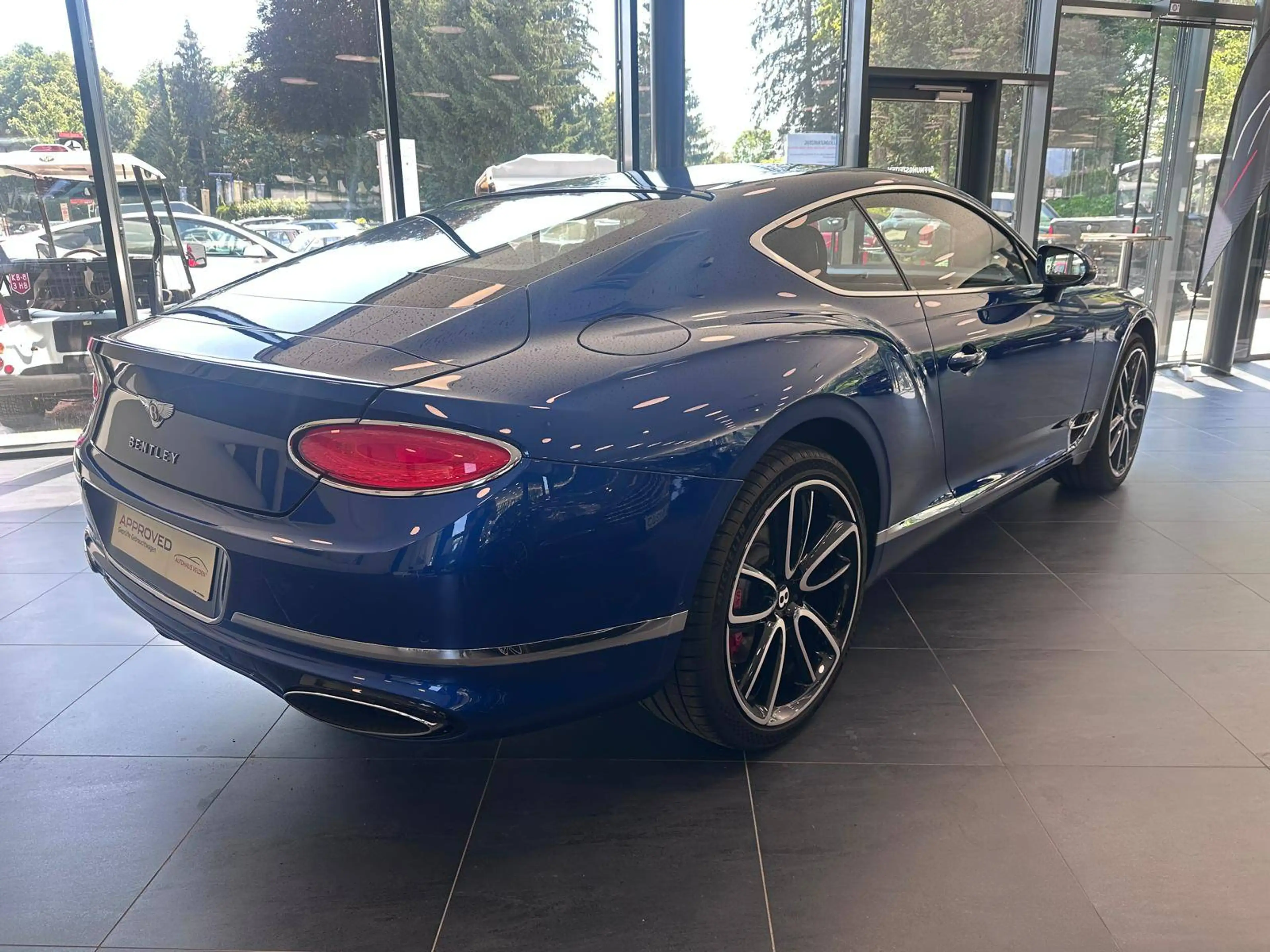 Bentley Continental Continental GT "First Edition" — photo 9