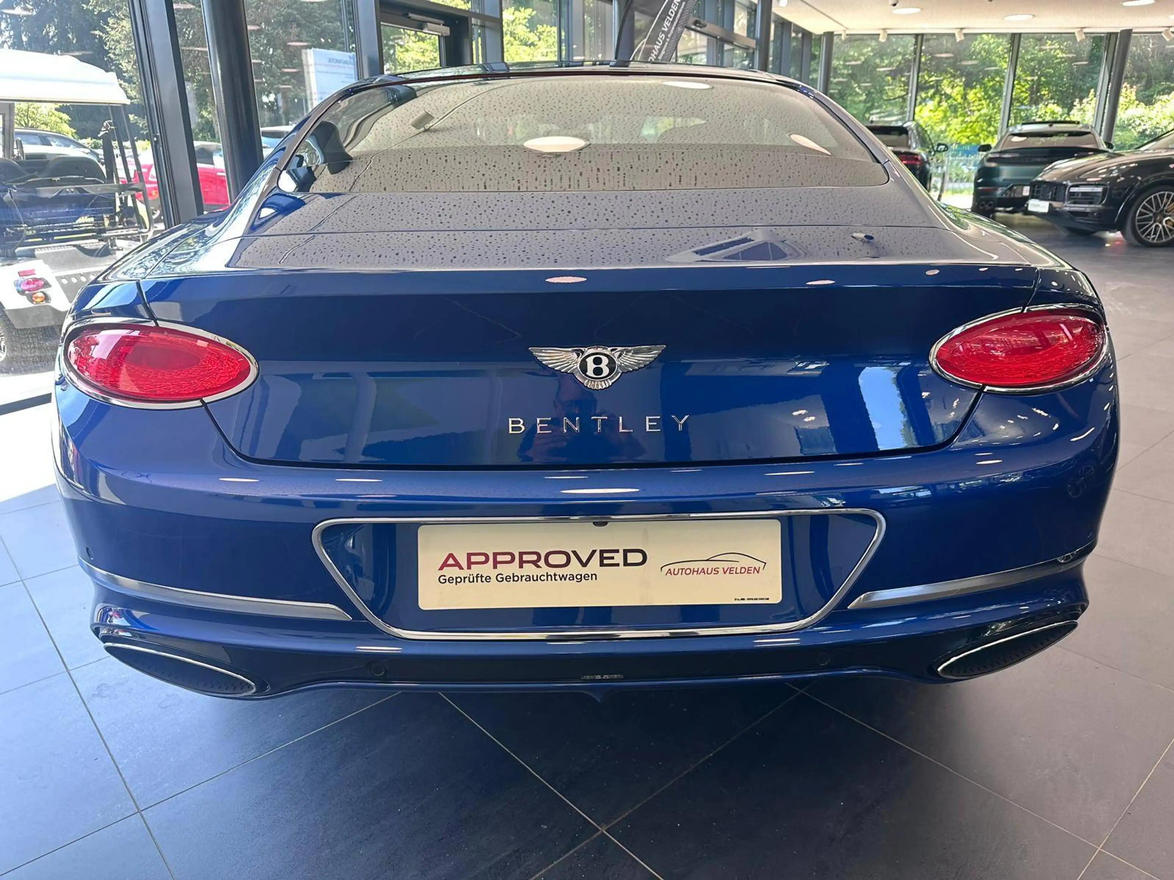 Bentley Continental Continental GT "First Edition" — photo 10