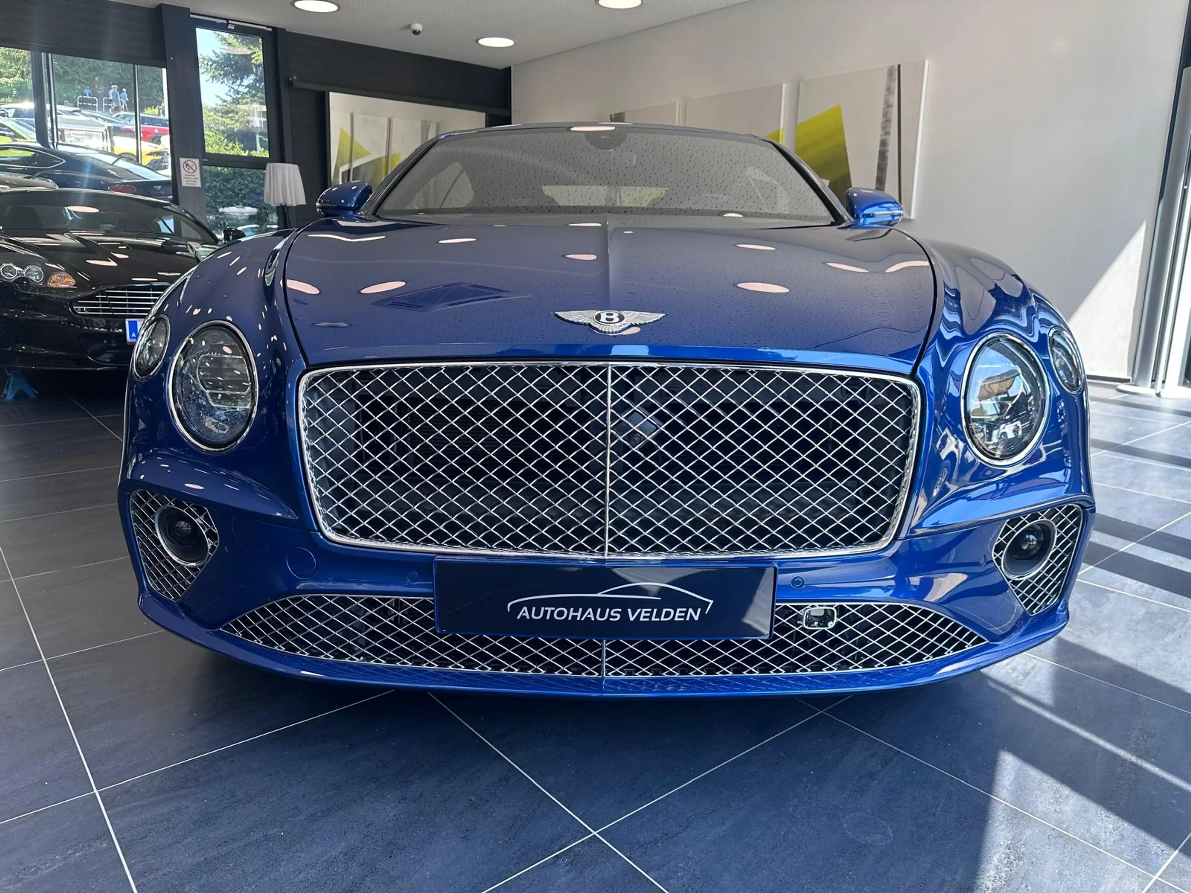 Bentley Continental Continental GT "First Edition" — photo 13