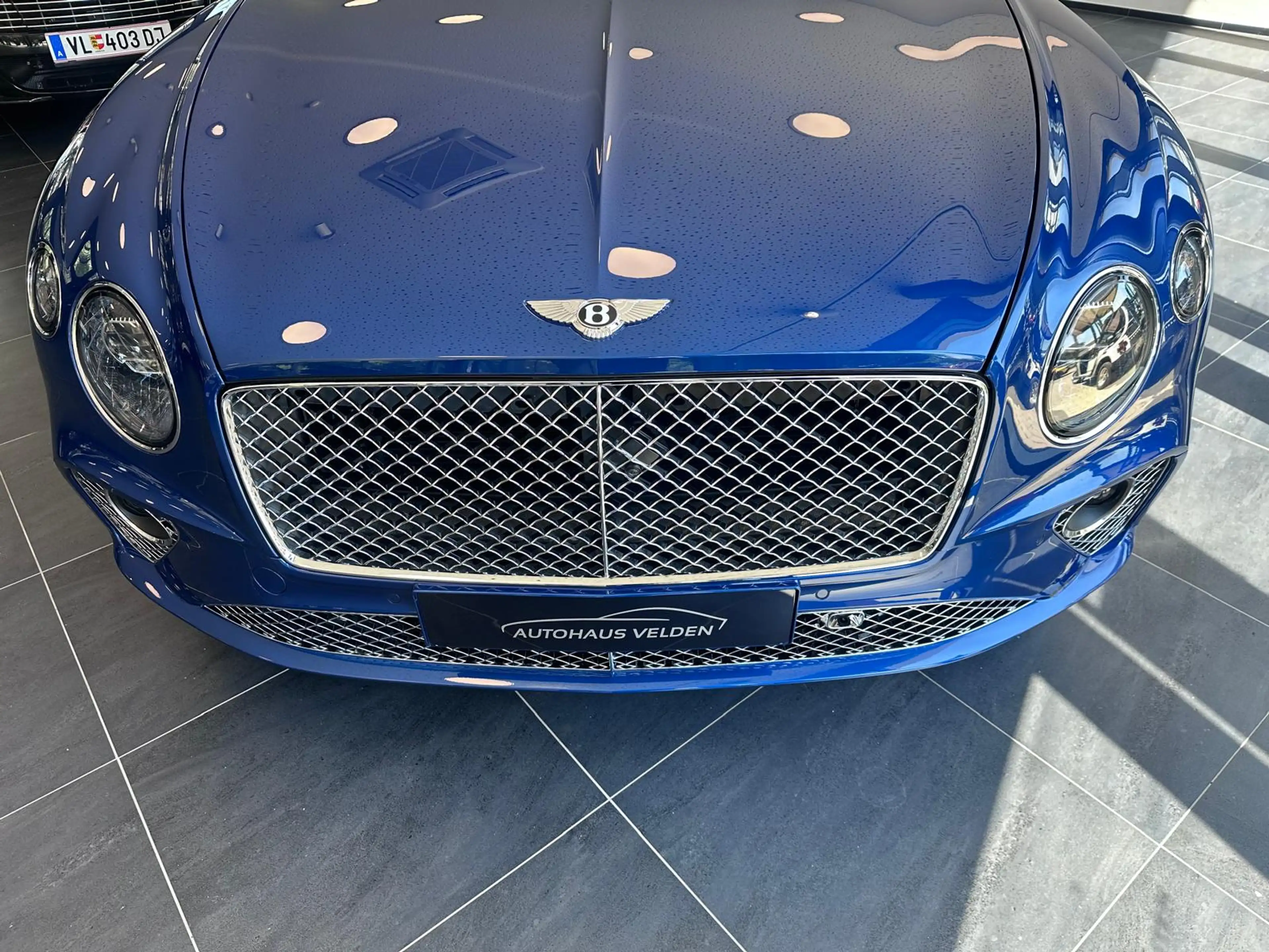 Bentley Continental Continental GT "First Edition" — photo 12
