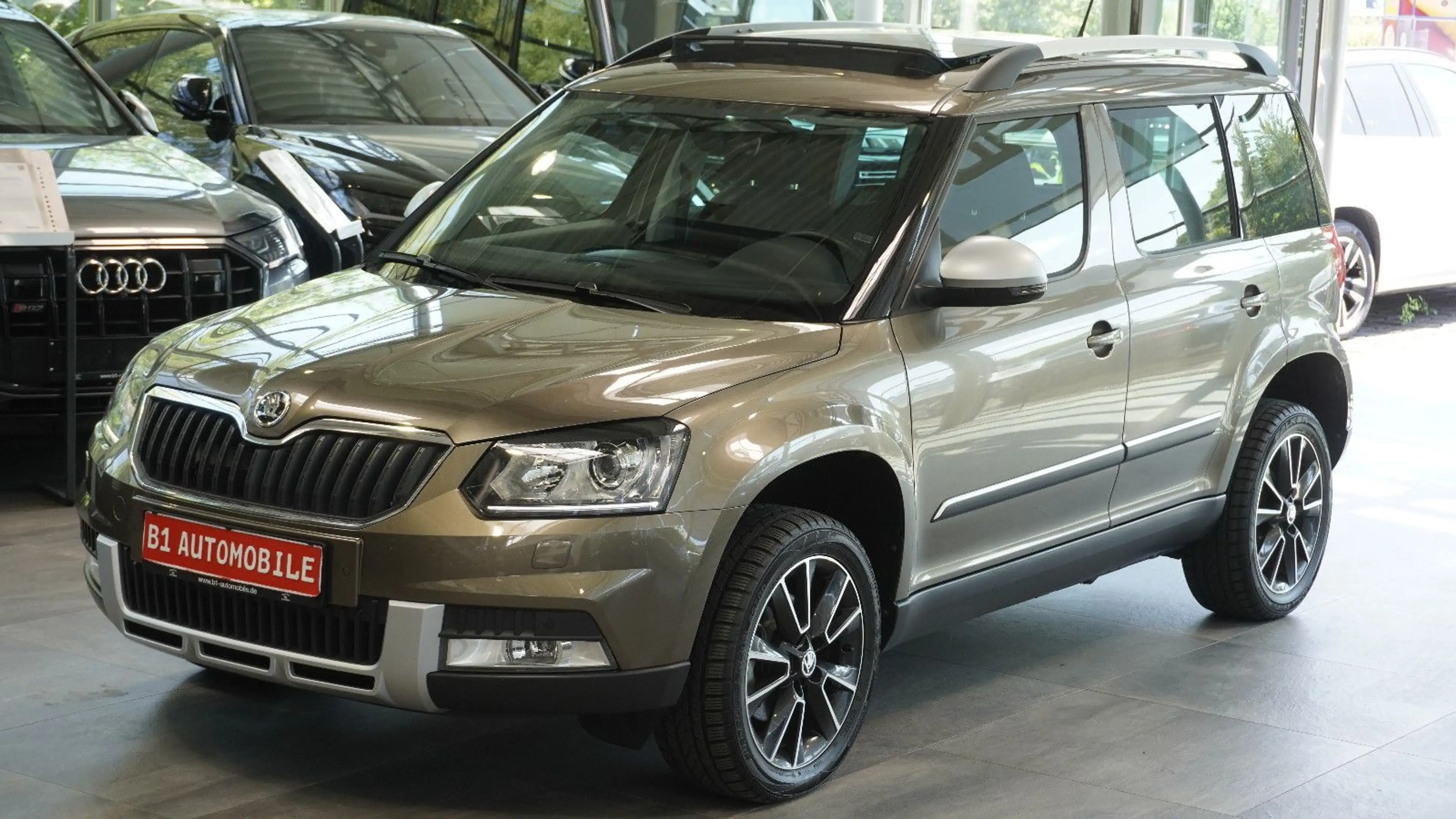 Skoda Yeti Ambition Outdoor 4x4*PANO*AHK*BI-XENON*1HD