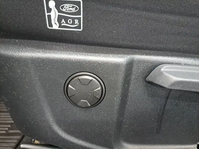 Ford Focus view 10