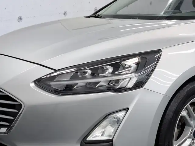 Ford Focus view 5