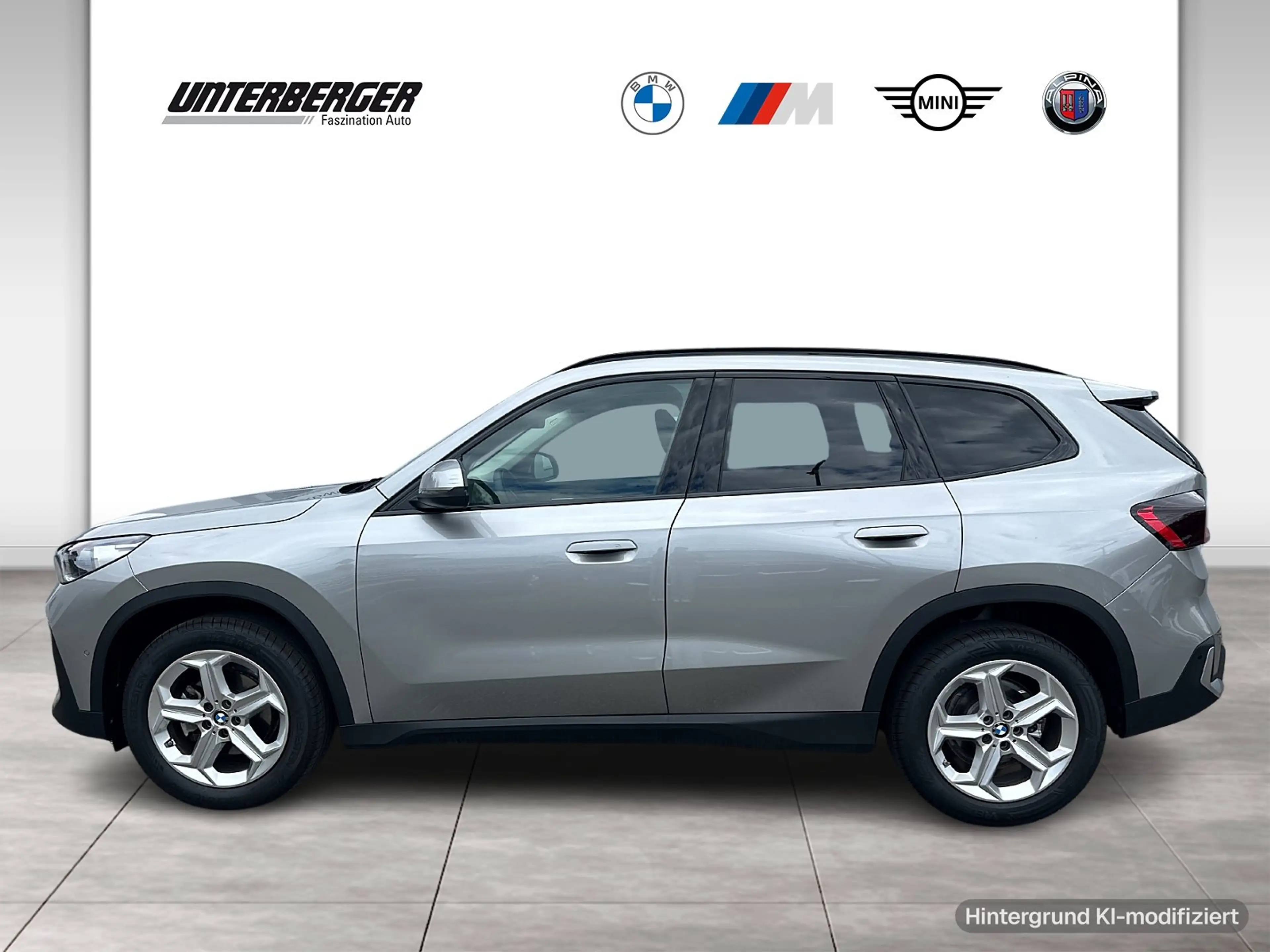BMW X1 sDrive18i SAV DAB LED Komfortzg. AHK Shz — photo 3