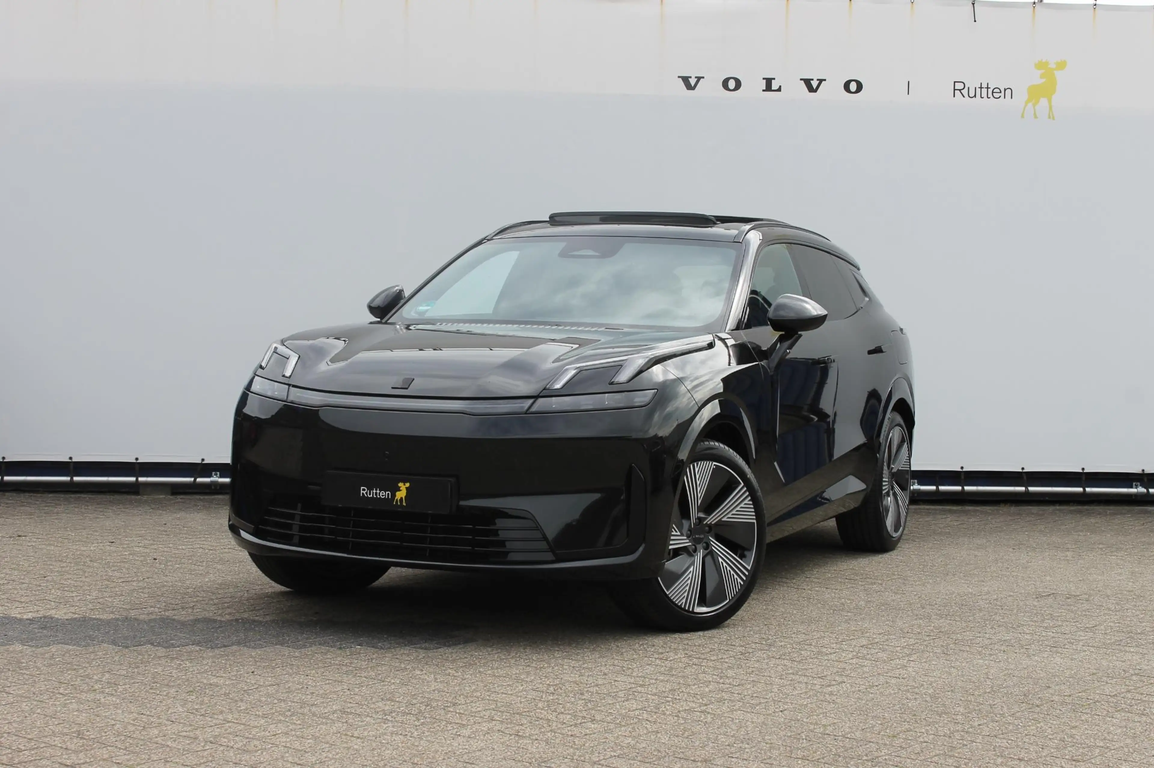 Lynk & Co 08 350PK Automaat More / 200km elektrisch / Stoelvent — photo 2