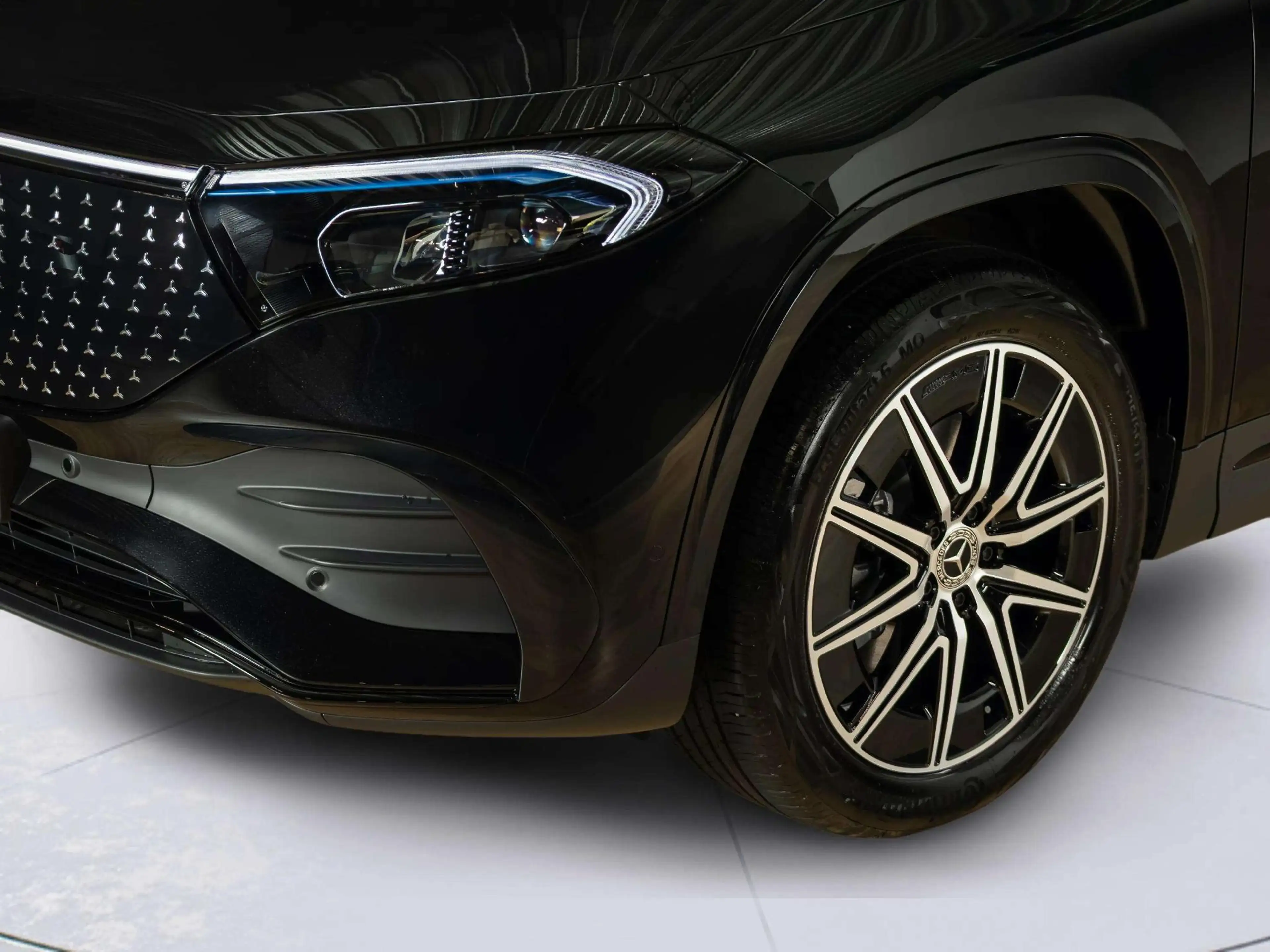 Mercedes-Benz EQA 250 250+ Business Solution AMG 71 kWh | Panorama dak | — photo 6