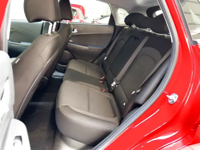 Hyundai Kona view 15