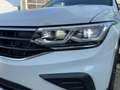 Volkswagen Tiguan 2.0 TDI DSG MOVE 5JG+MATRIX+NAV+AHK+STHZG Weiß - thumbnail 22