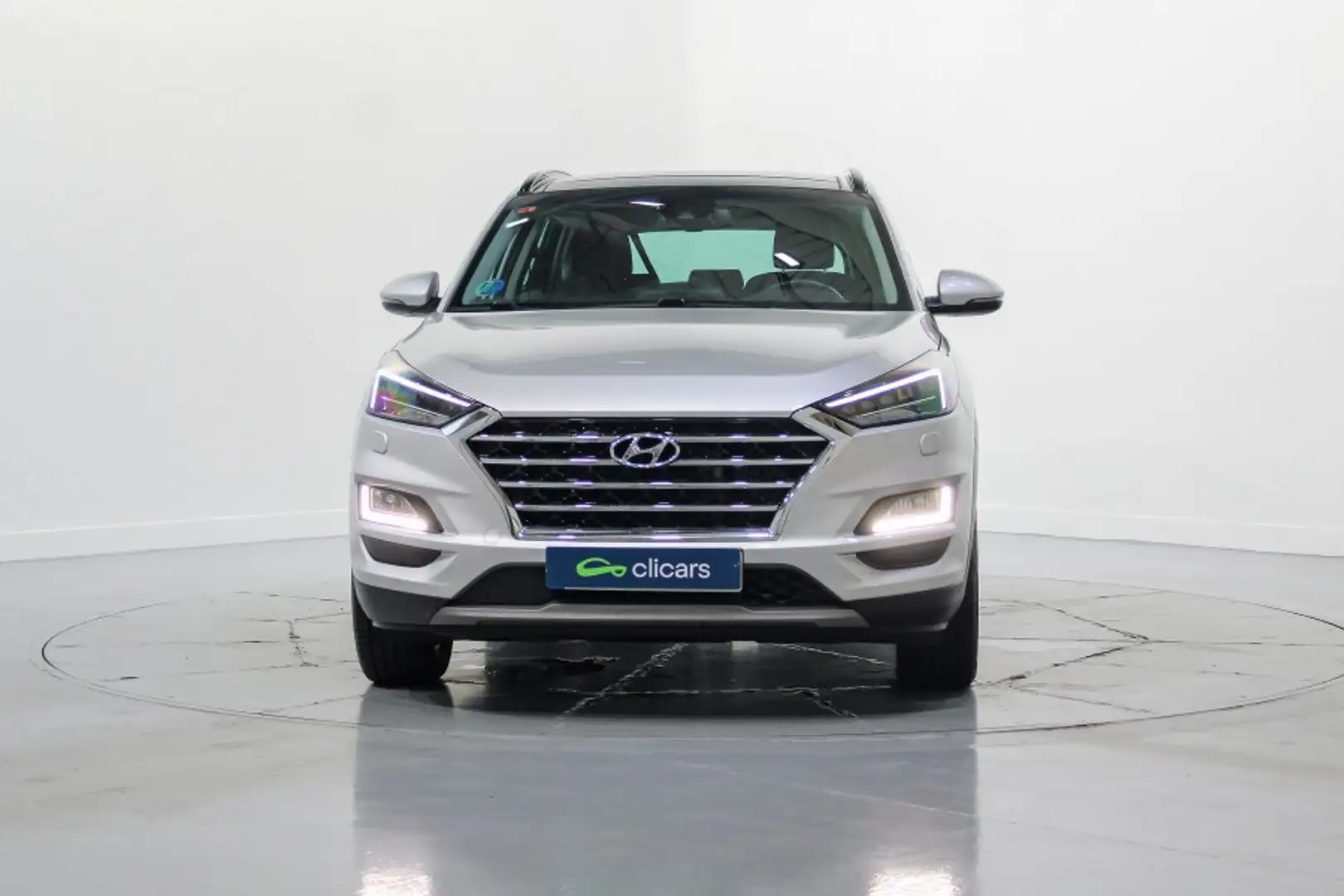 Hyundai TUCSON 1.6CRDI 48V Tecno Sky Safe 4x2 Plateado - 2