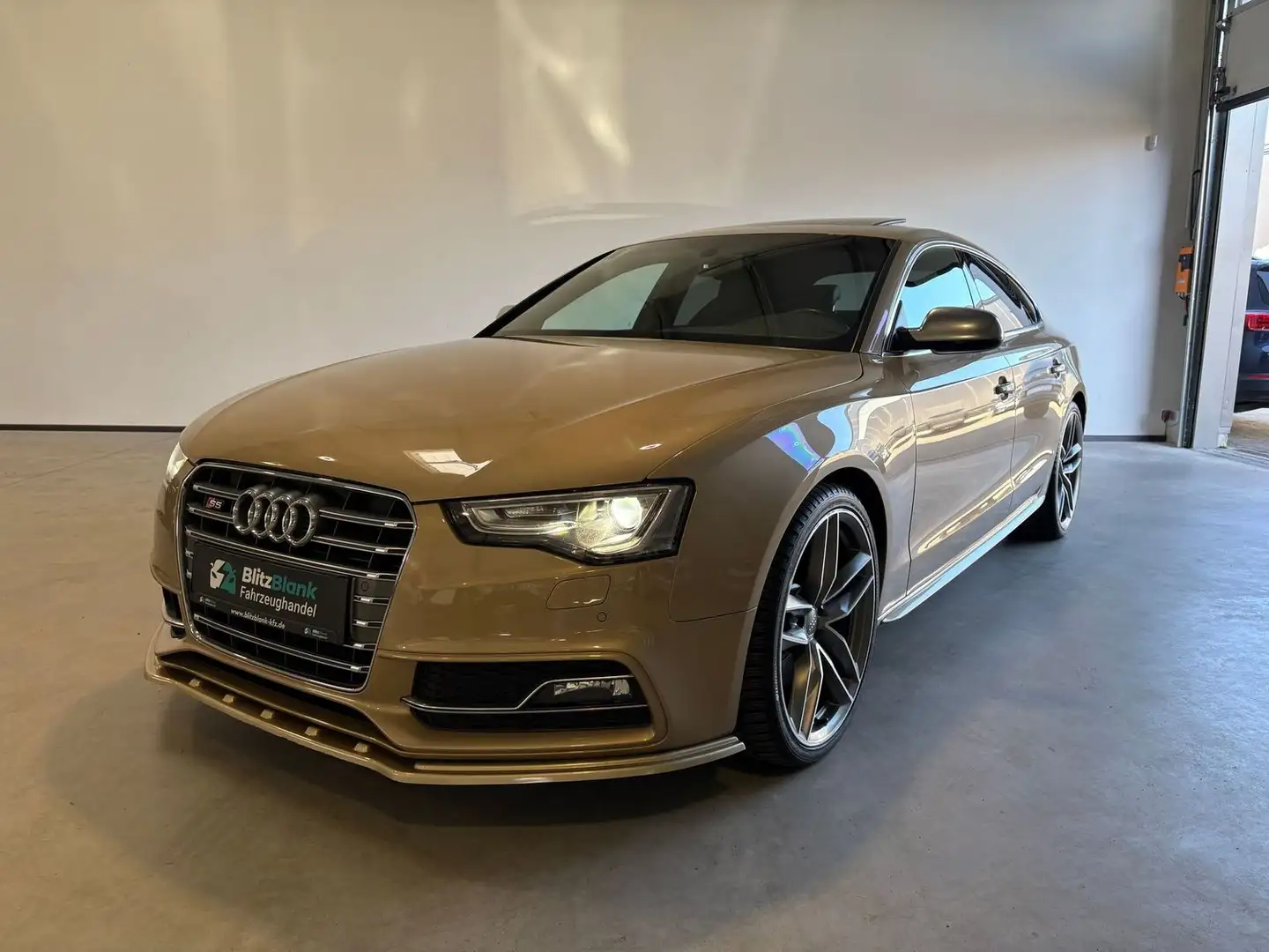Audi S5 3.0 TFSI quattro Invidiual GOLD Leder Navi SHZ Gold - 1