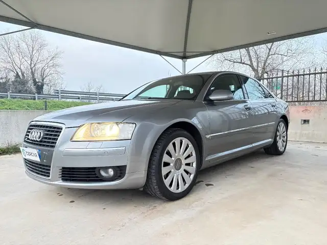 Audi A8 3.0 V6 TDI TRAZIONE INTEGRALE POCHI CHILOMETRI