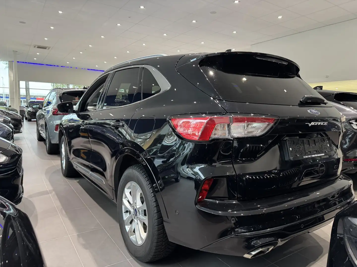 Ford Kuga 2.5 PHEV Vignale Adapt. Cruise | Elektr. Achterkle Noir - 2