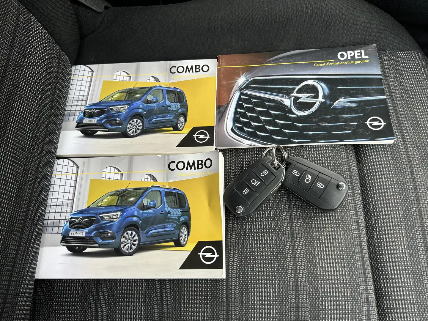 Opel Combo Life 1.2 Turbo L1H1 Edition 100% dealer onderhouden/nav Grijs - 2