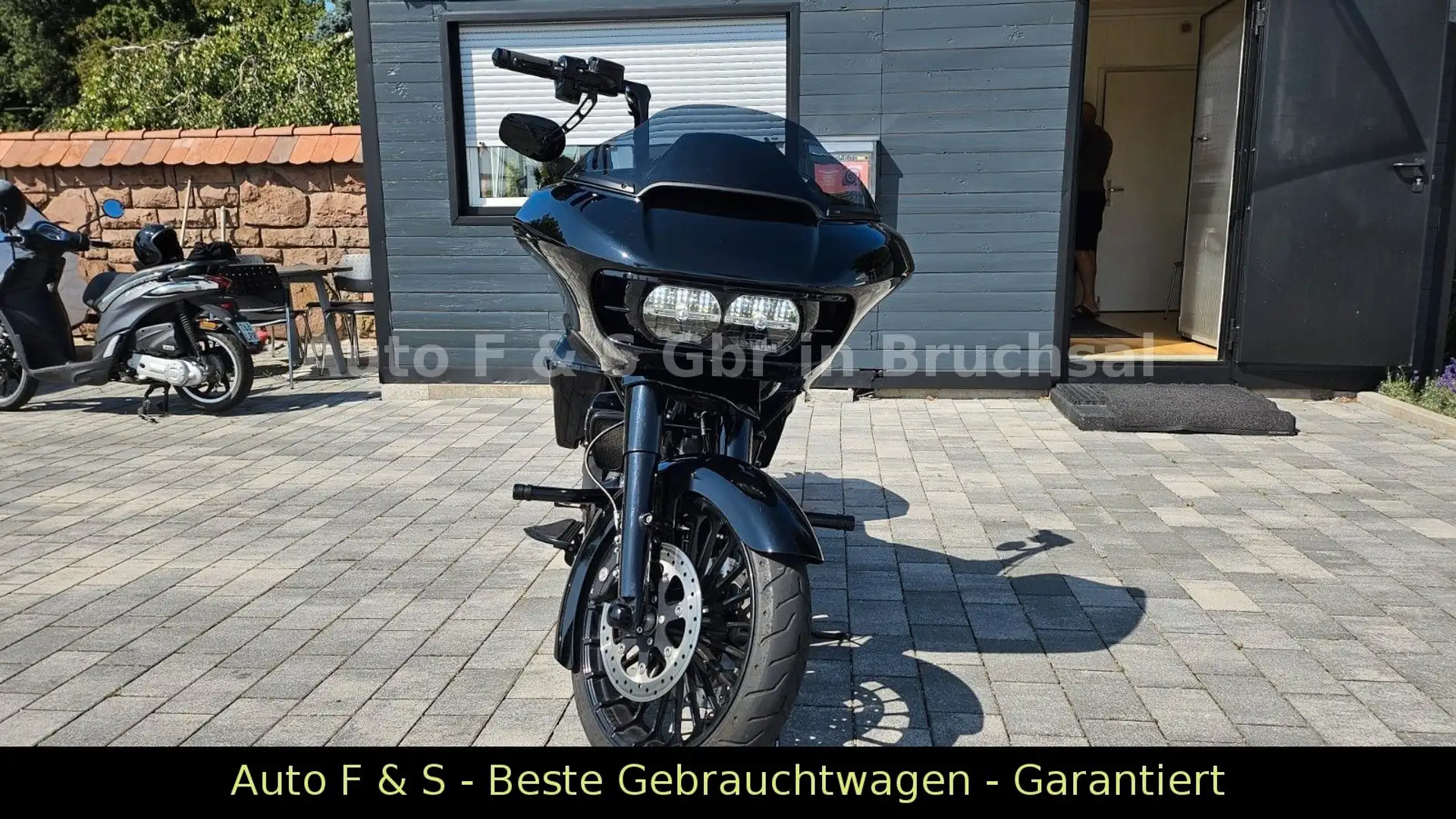 Harley-Davidson 1HD1 Negro - 2