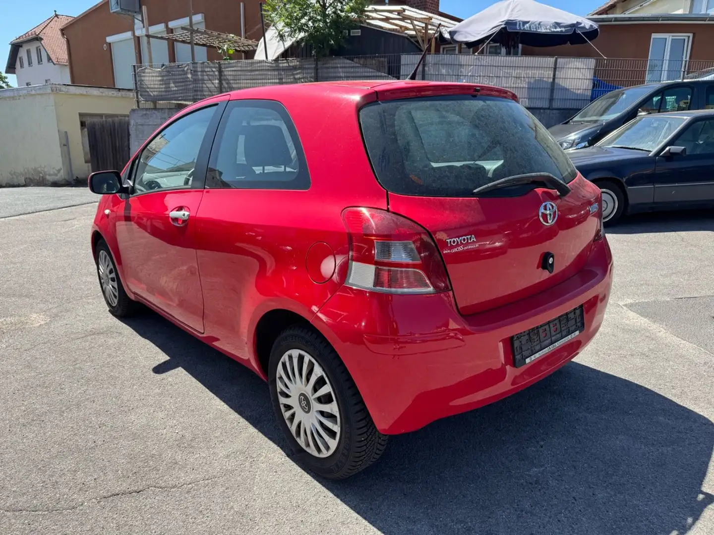 Toyota Yaris Life*KLIMAAUTO*EURO 4*HU 08/26* Rot - 2