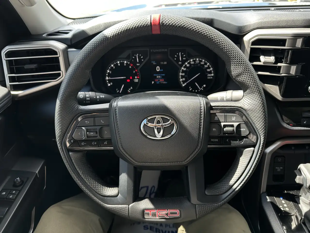 Toyota Tundra снимка Toyota Tundra