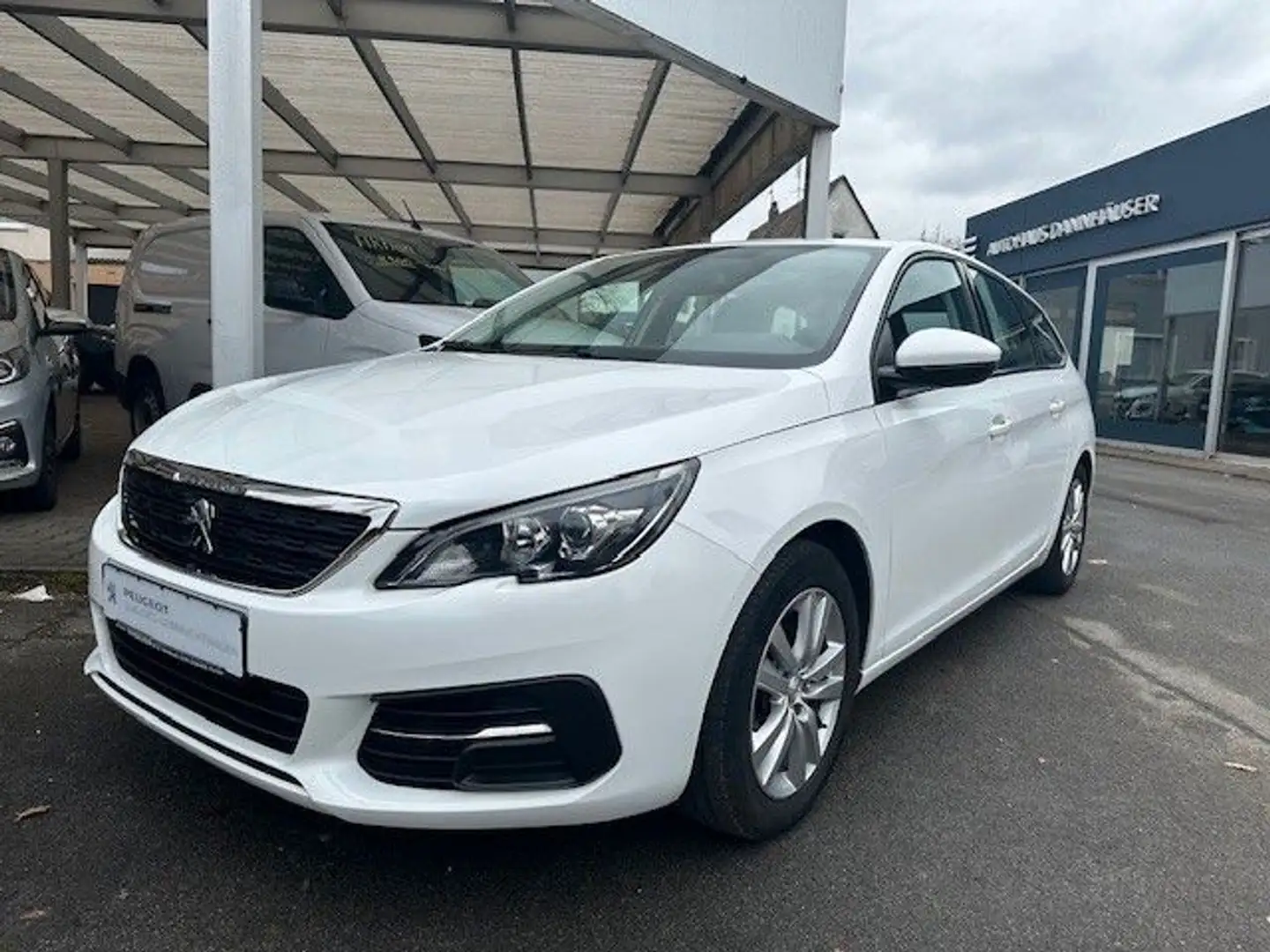 Peugeot 308 PureTech 110 Active SW  Sitzheizung Weiß - 1