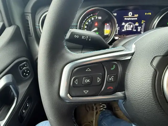 Jeep Wrangler Rubicon 2.0 PHEV 380 PS AT 4xe Ansicht 13