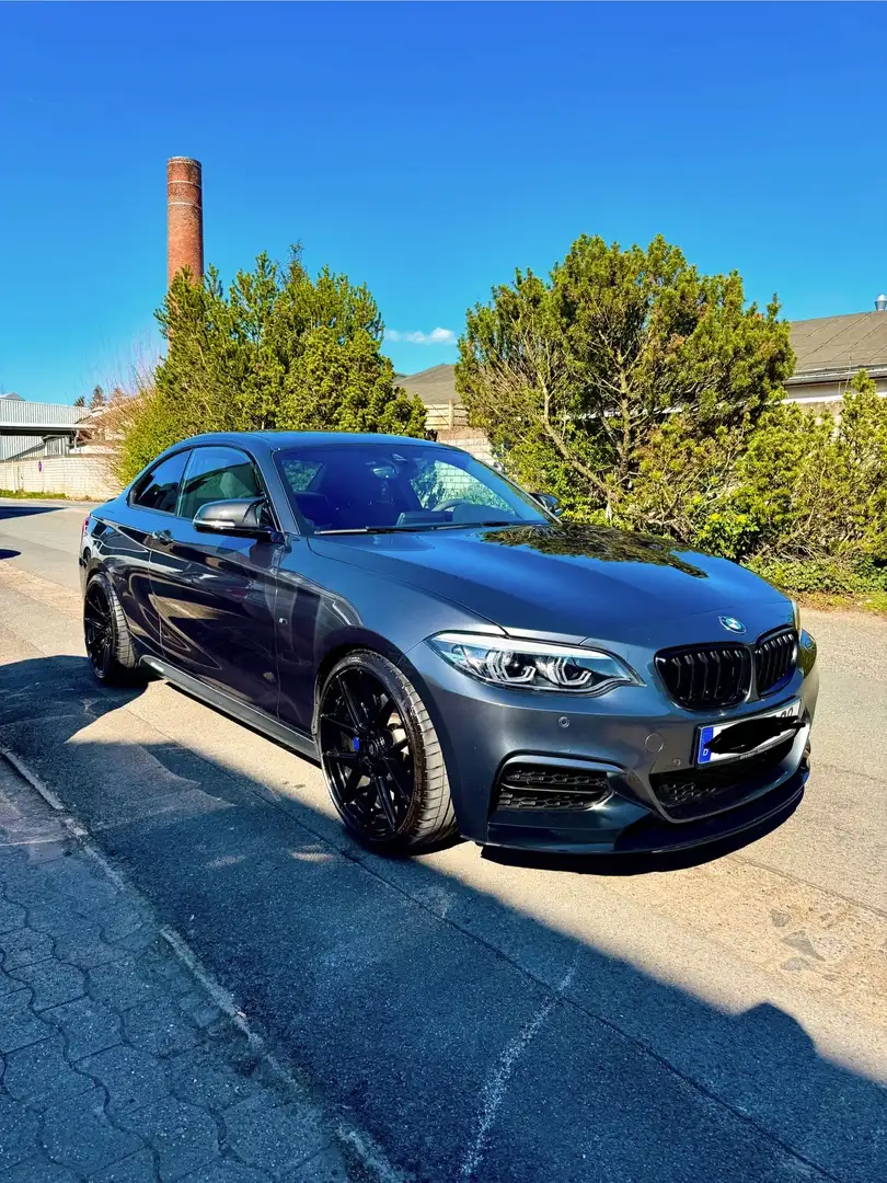 BMW 240 M240i Coupe Aut. 19 Zoll La Chanti Grau - 1