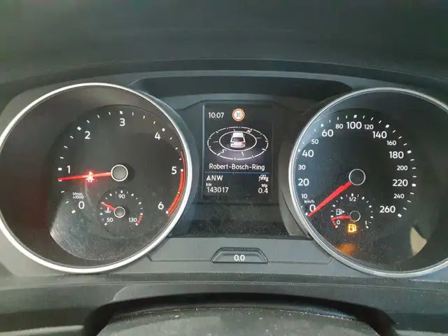 Volkswagen Tiguan view 20