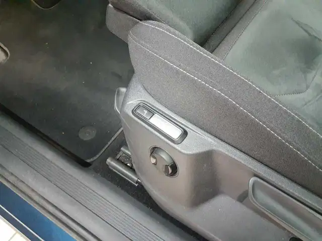 Volkswagen Tiguan view 17