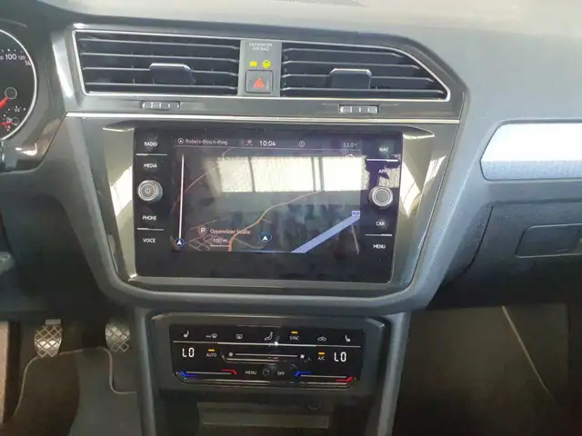 Volkswagen Tiguan view 8