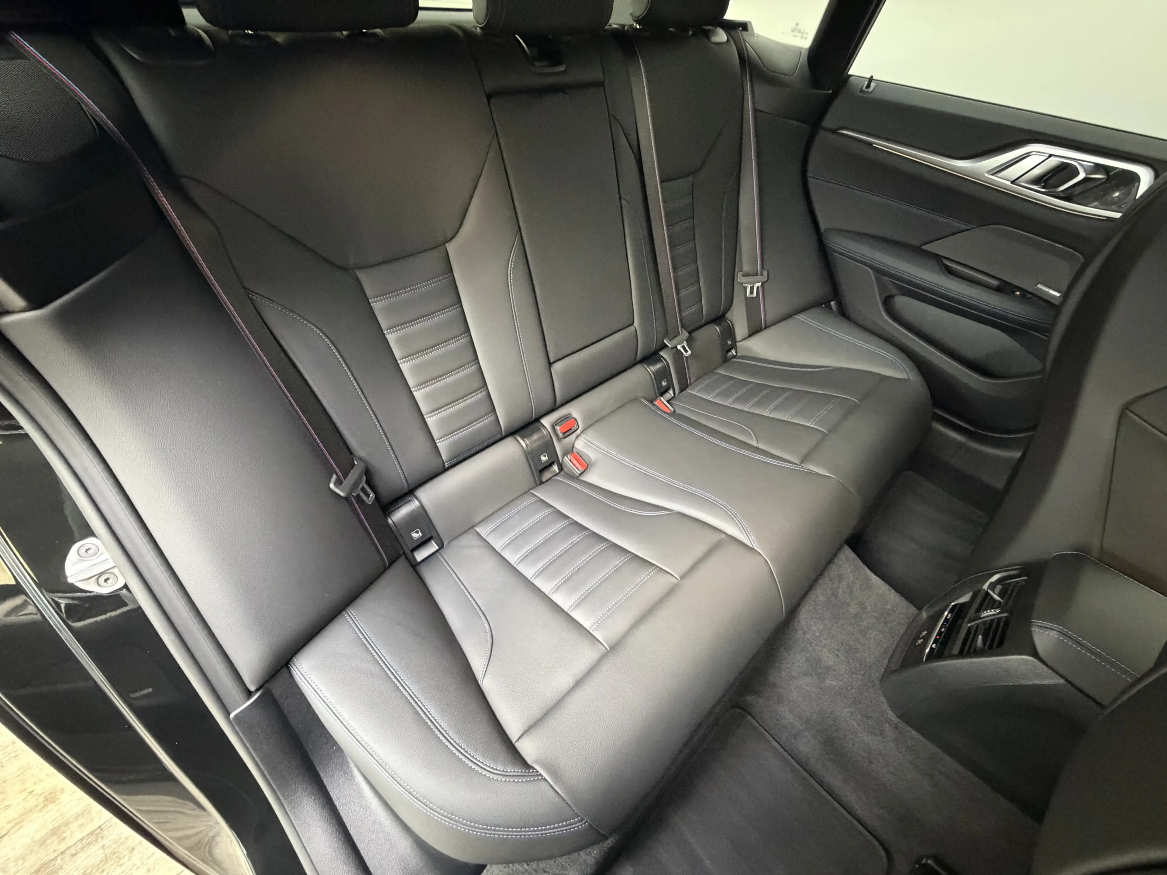 BMW 440 xDrive GranCoupé M Sport Pro ACC 360° AHK — photo 27