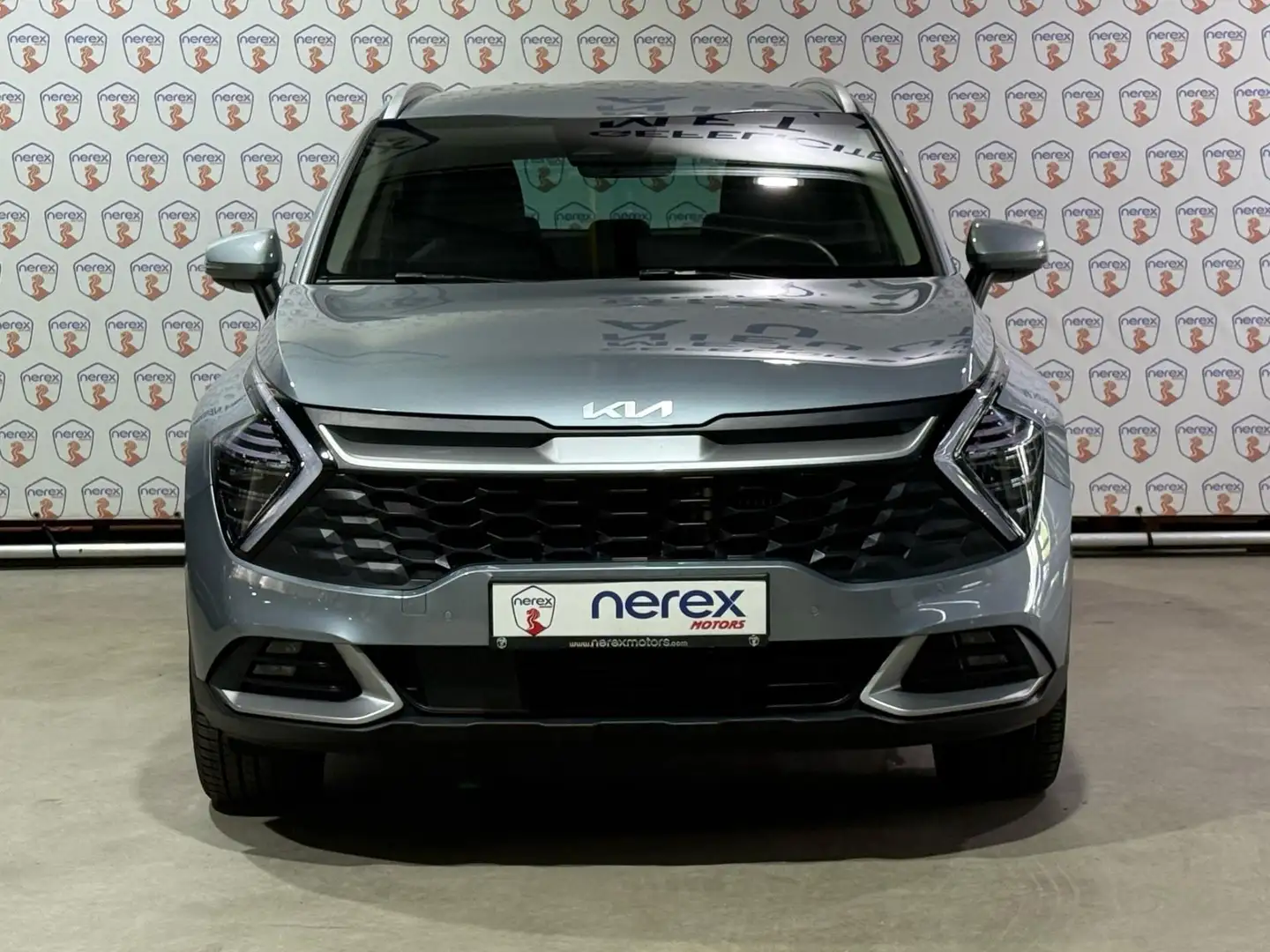 Kia Sportage 1.6 T-GDi Plug-in Hybrid AWD DynamicLine | Navi | Grijs - 2