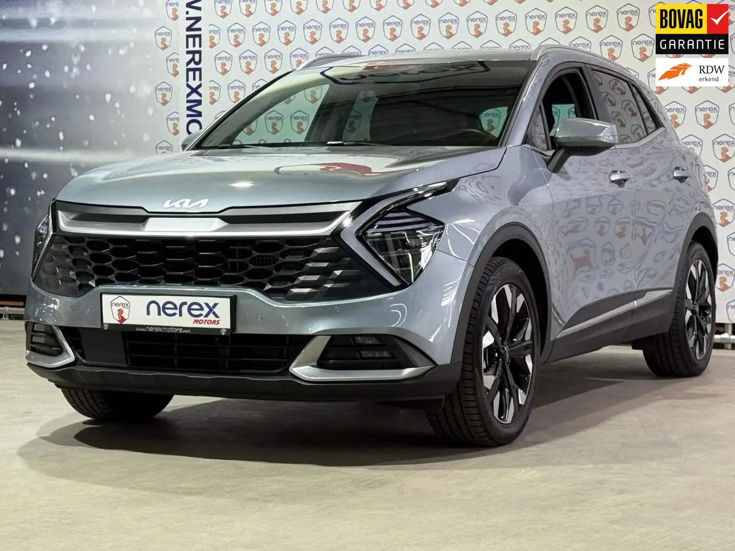 Kia Sportage 1.6 T-GDi Plug-in Hybrid AWD DynamicLine | Navi | Grijs - 1