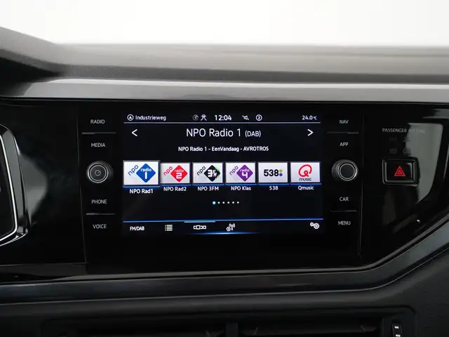 Volkswagen Polo view 13