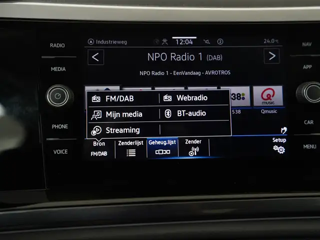 Volkswagen Polo view 14