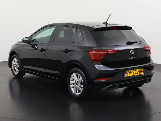 Volkswagen Polo view 6