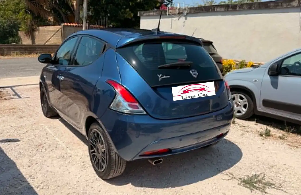 Lancia Ypsilon 2022